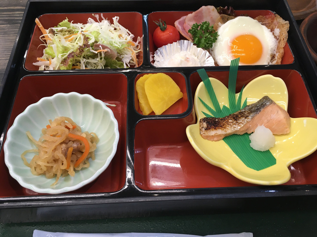 大野绿色山丘酒店