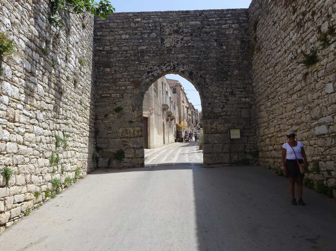 Porta Trapani-埃里切必去景点
