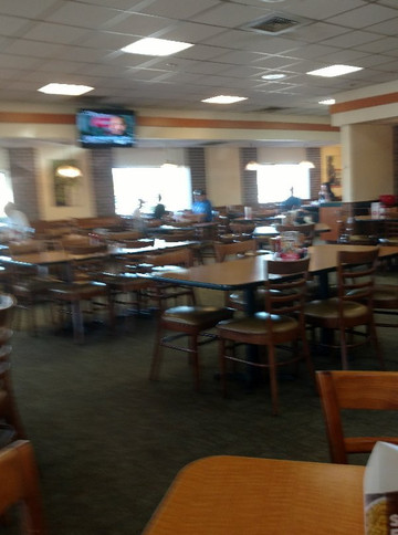 Luby's Cafeteria主图