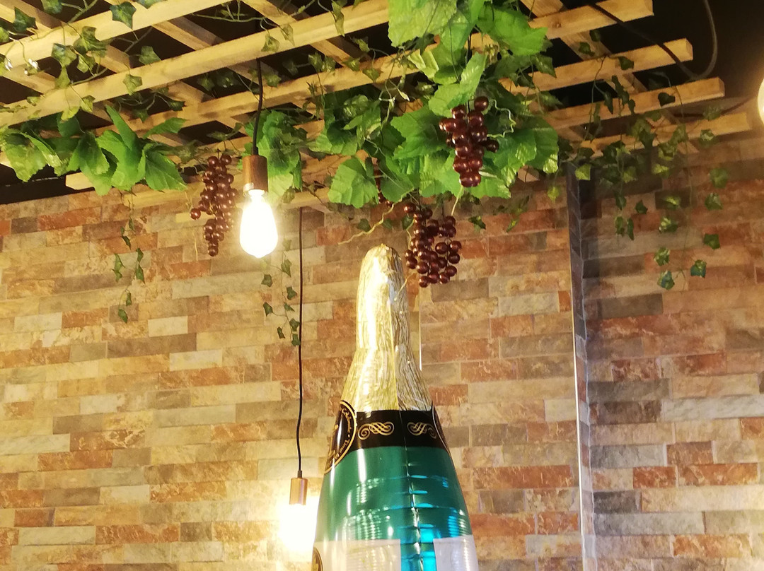 Grapevine Bar-Romiley必去景点