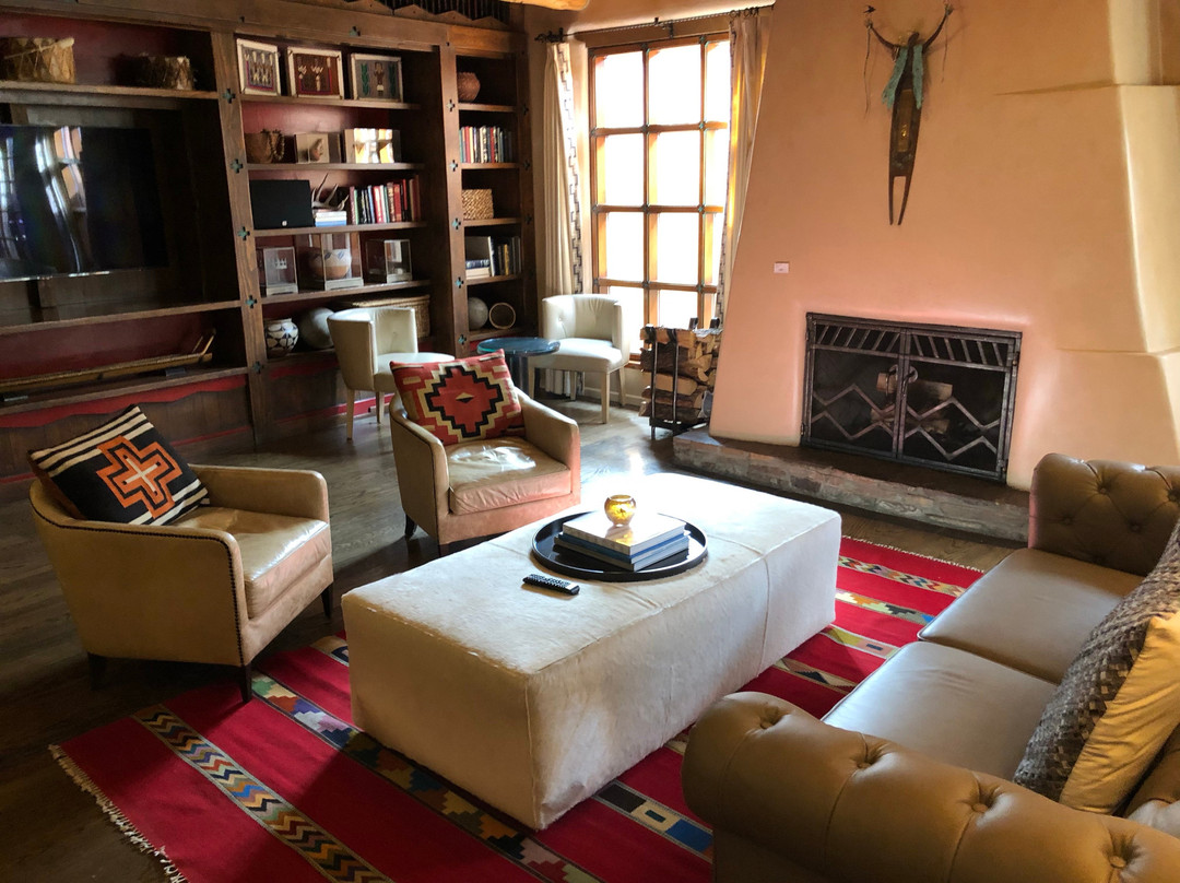 聖達菲瑰麗酒店主图