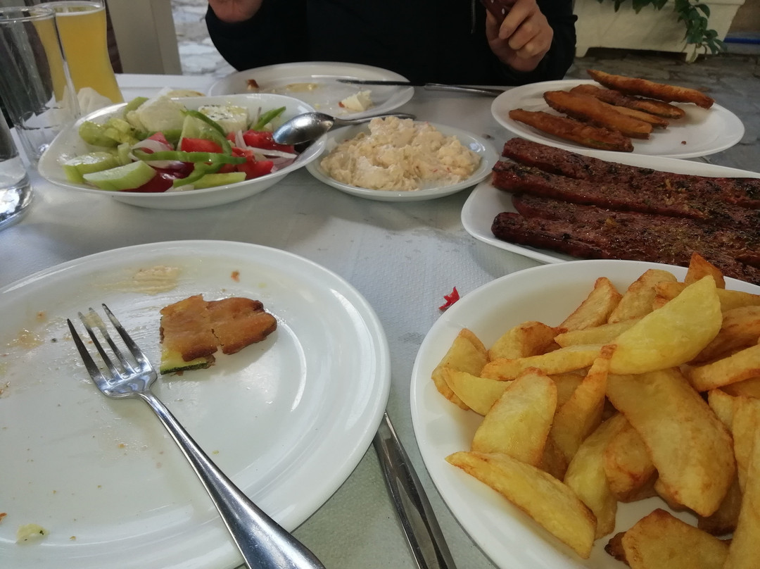 Acharnes餐馆和美食-Kitsaronas