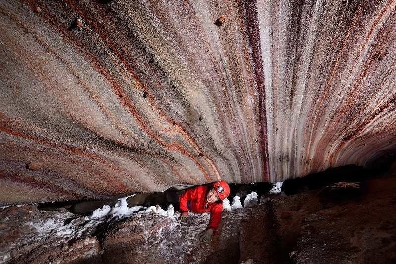 Namakdan Salt Cave景点图片