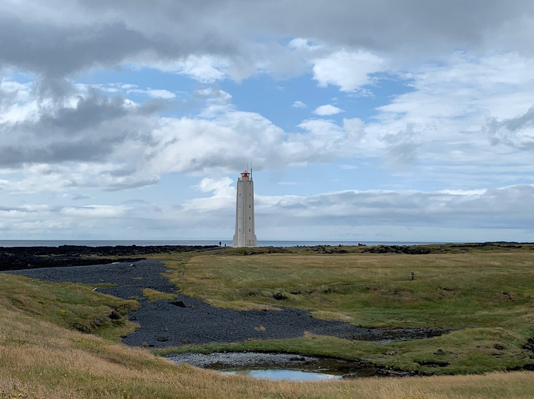 Malariff Lighthouse-Hellnar必去景点