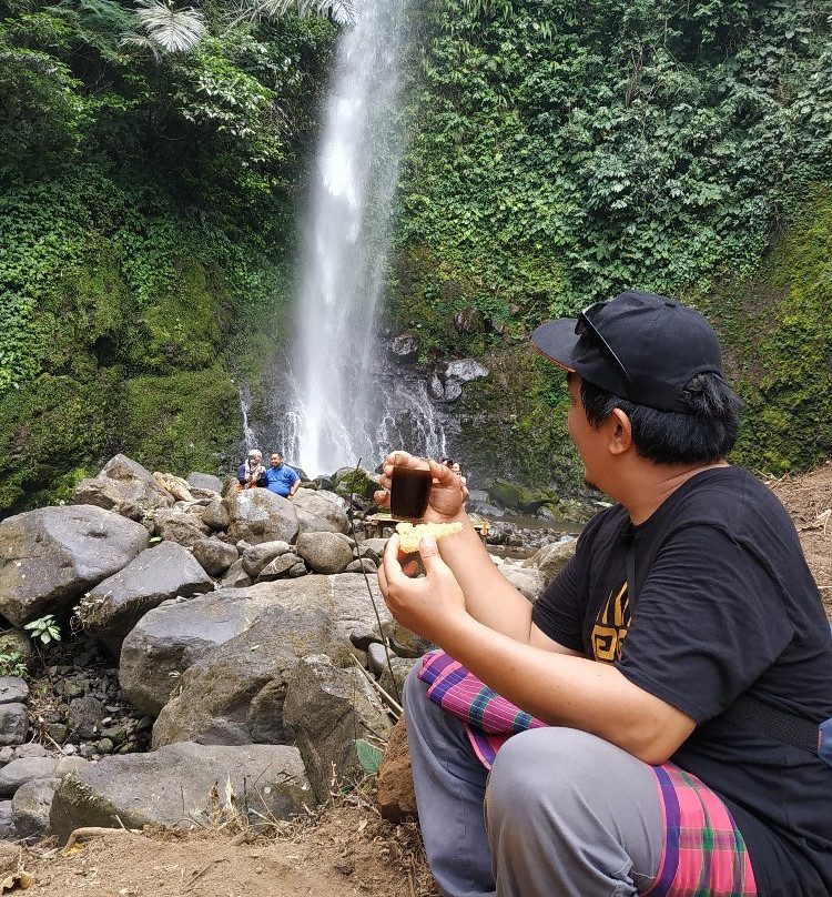 Mak Kunyana Waterfall-Tanggamus必去景点