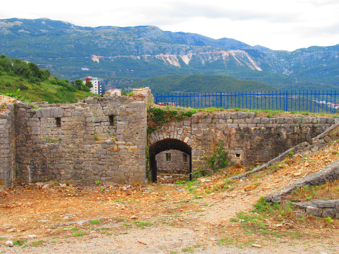 Mogren Fortress景点图片