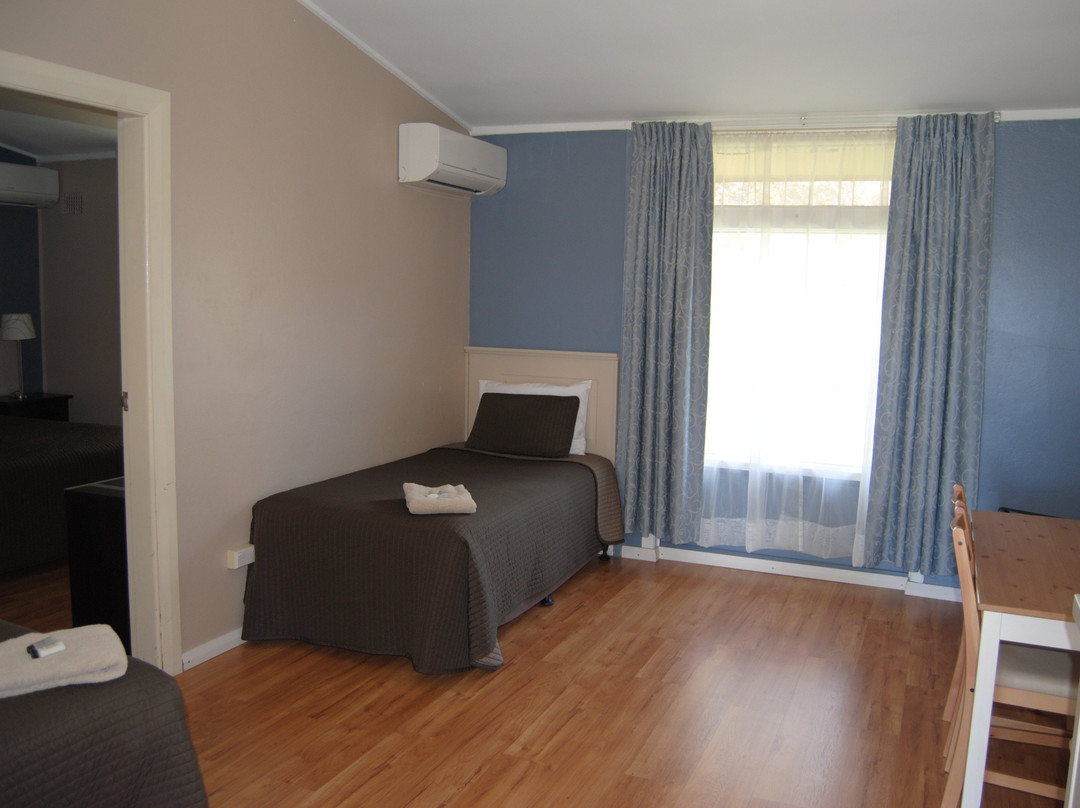 Airlie House Motor Inn主图