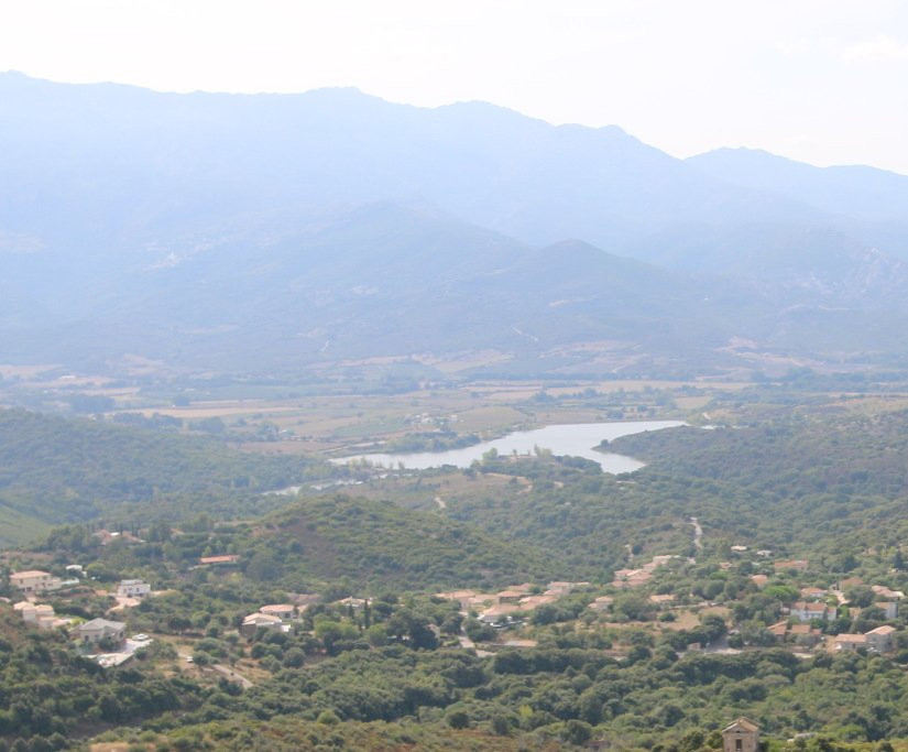 Lac de Padula景点图片