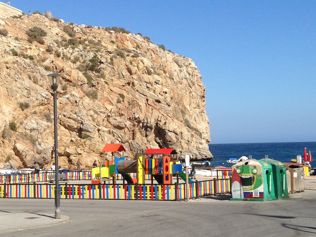 卡拉宏达码头旅馆主图