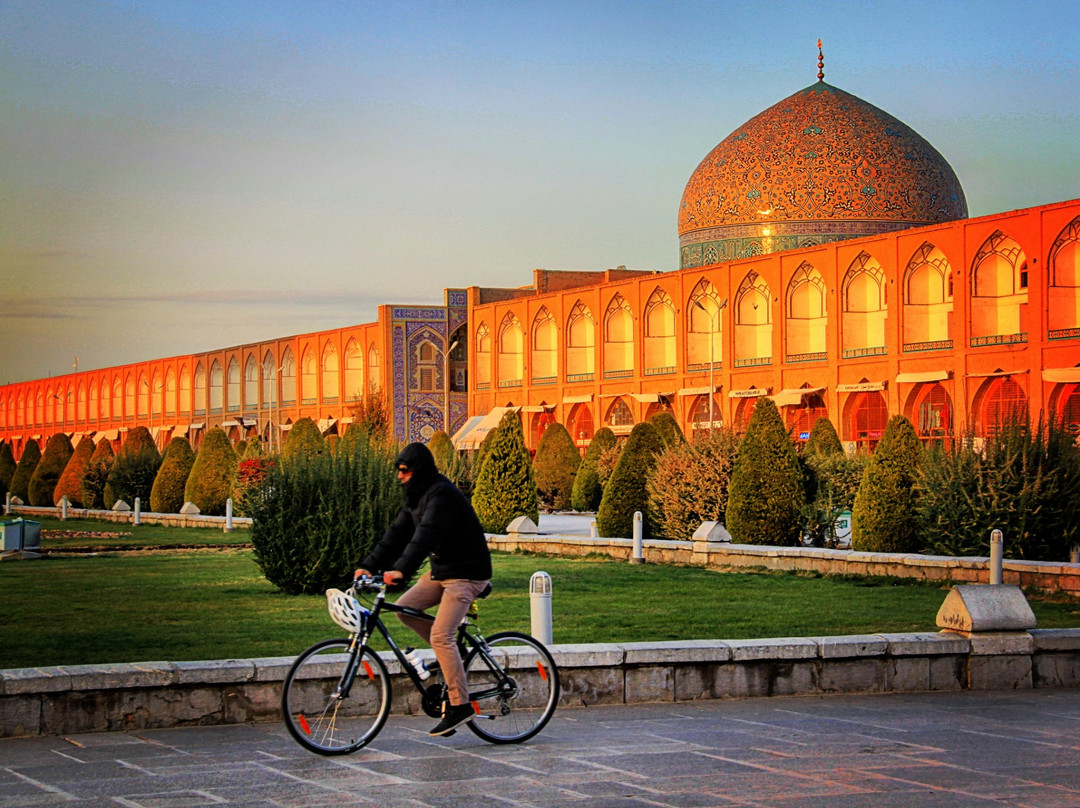 Isfahan Bike Rental & Tours景点图片