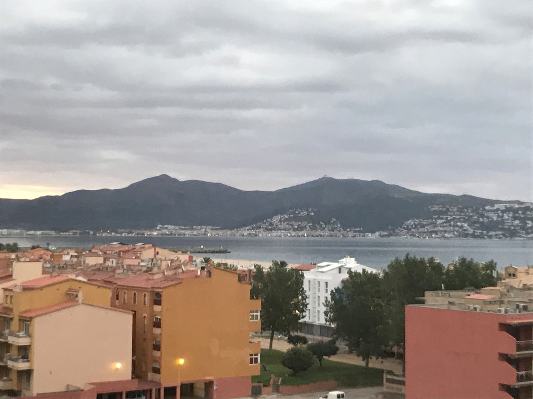 Xon's Platja Hotel主图