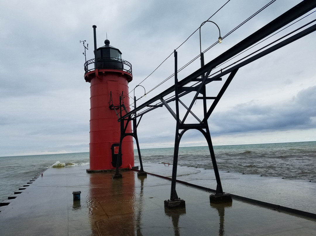 South Haven Lighthouses景点图片