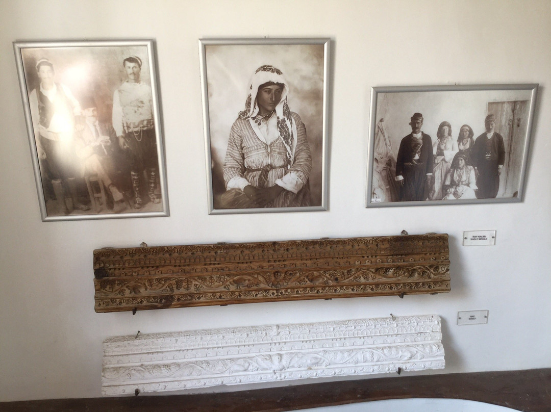 The Cyprus House & Carob Warehouse-克利尼亚必去景点