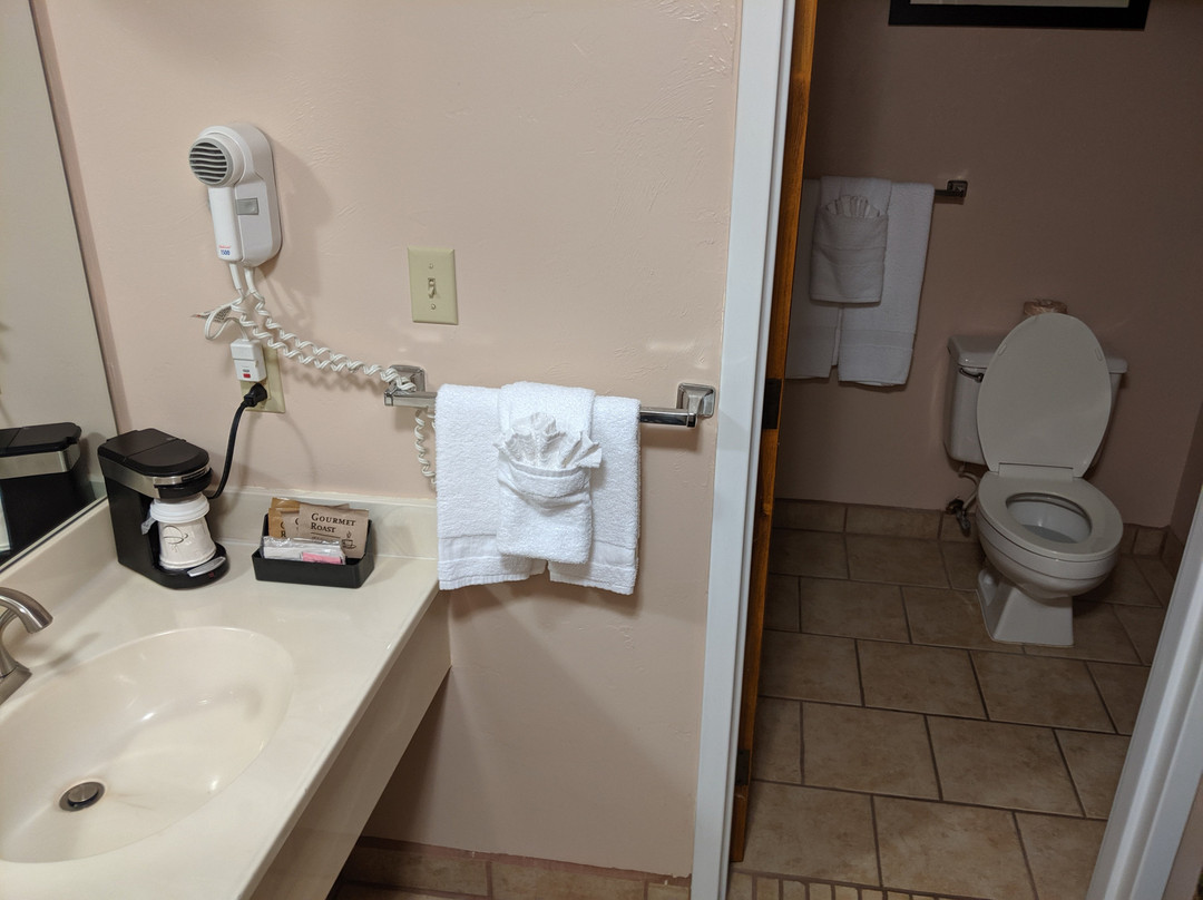 Inn at the Canyons主图