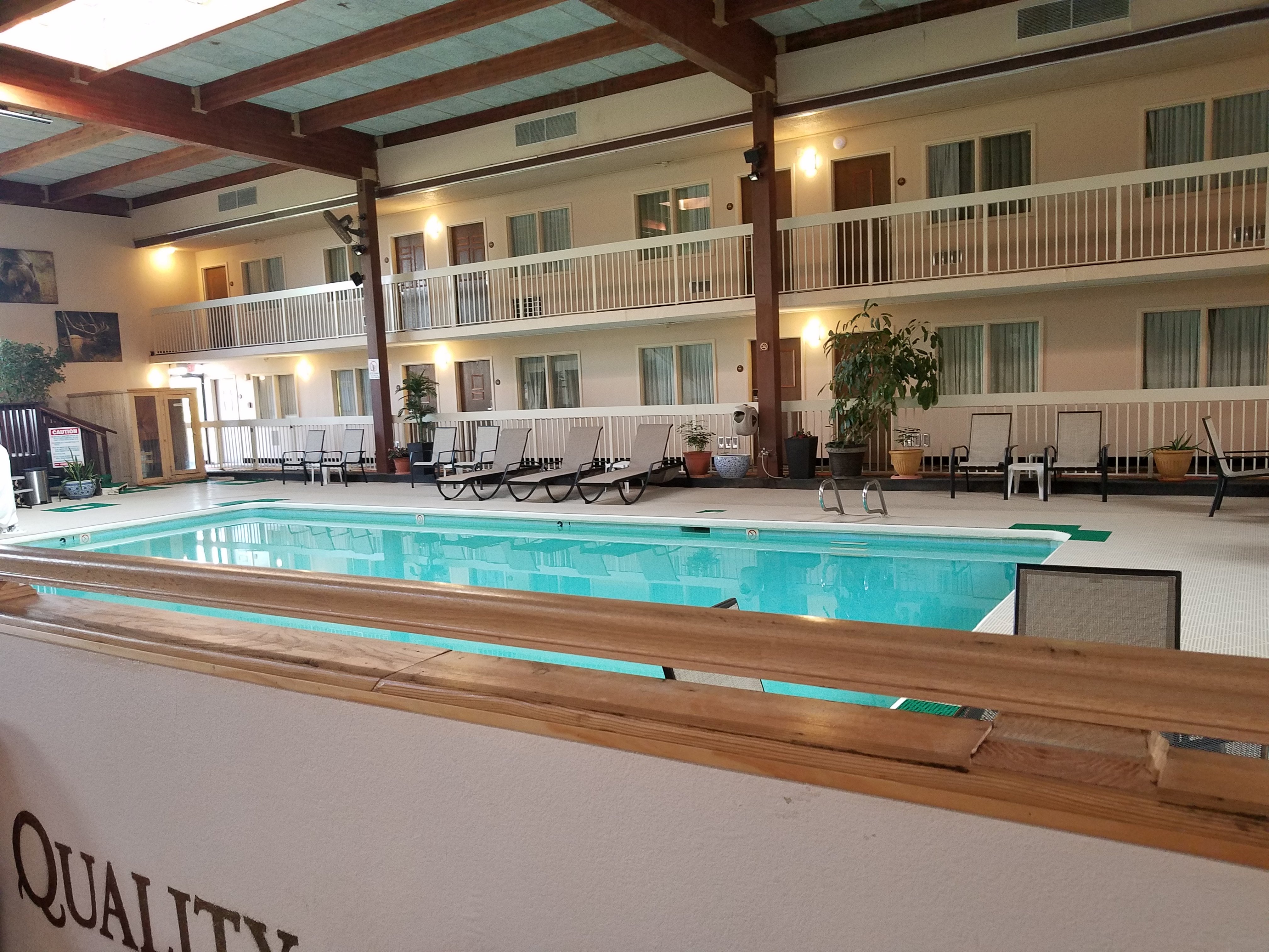 Quality Inn-泳池