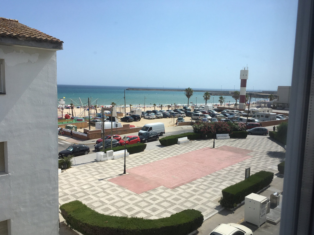 阿迪亚法酒店主图