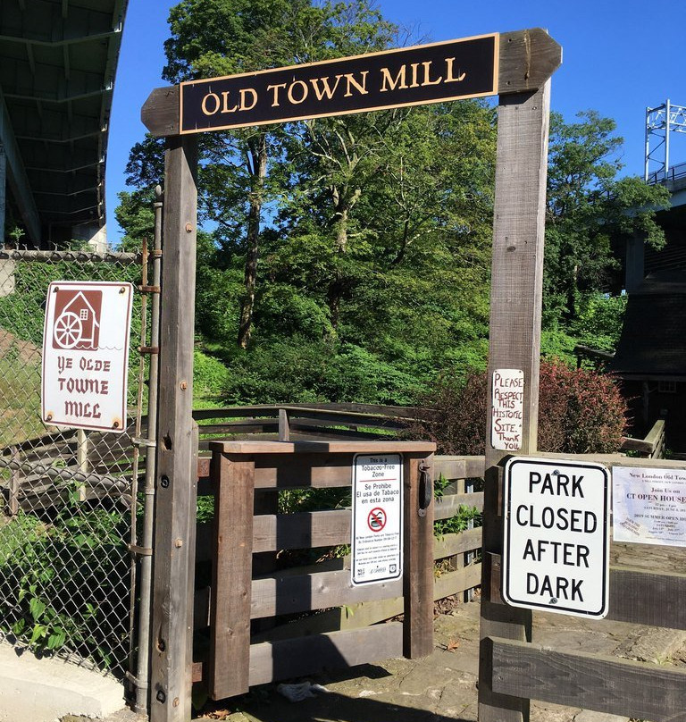 Old Town Mill景点图片