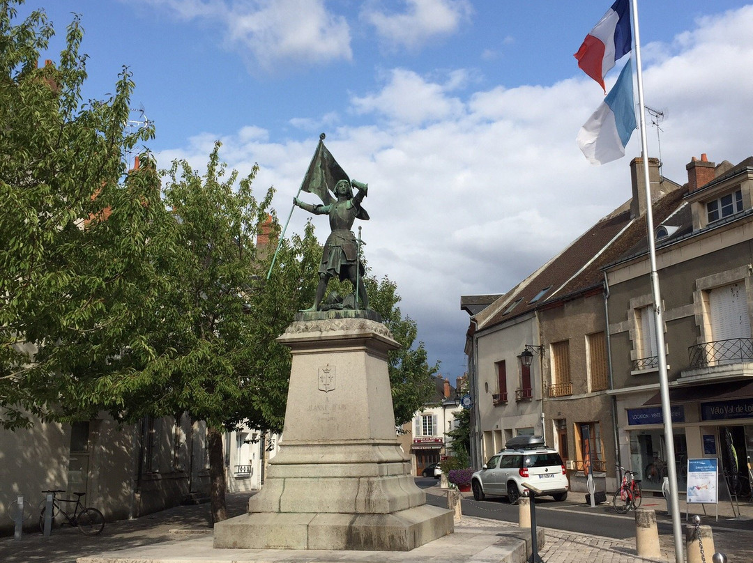 Statue Jeanne d'Arc-Jargeau必去景点