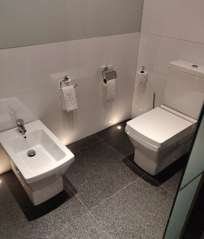 Kadrit Hotel主图