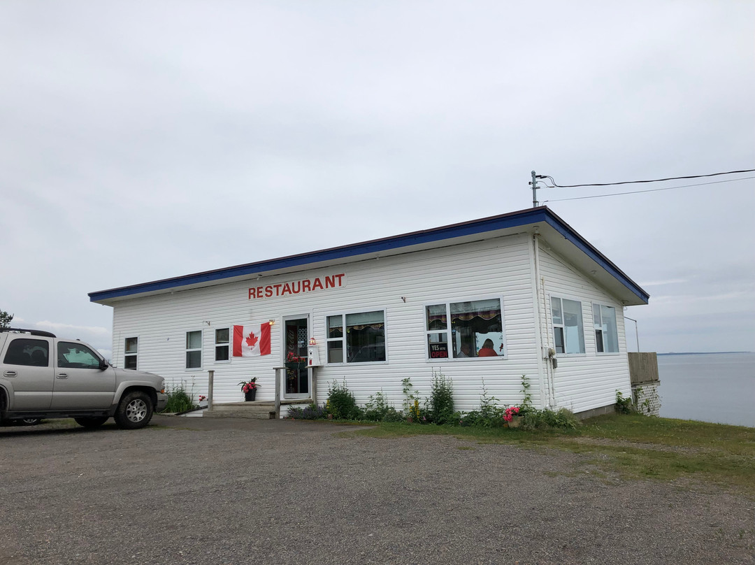 Baybreeze Restaurant & Motel主图