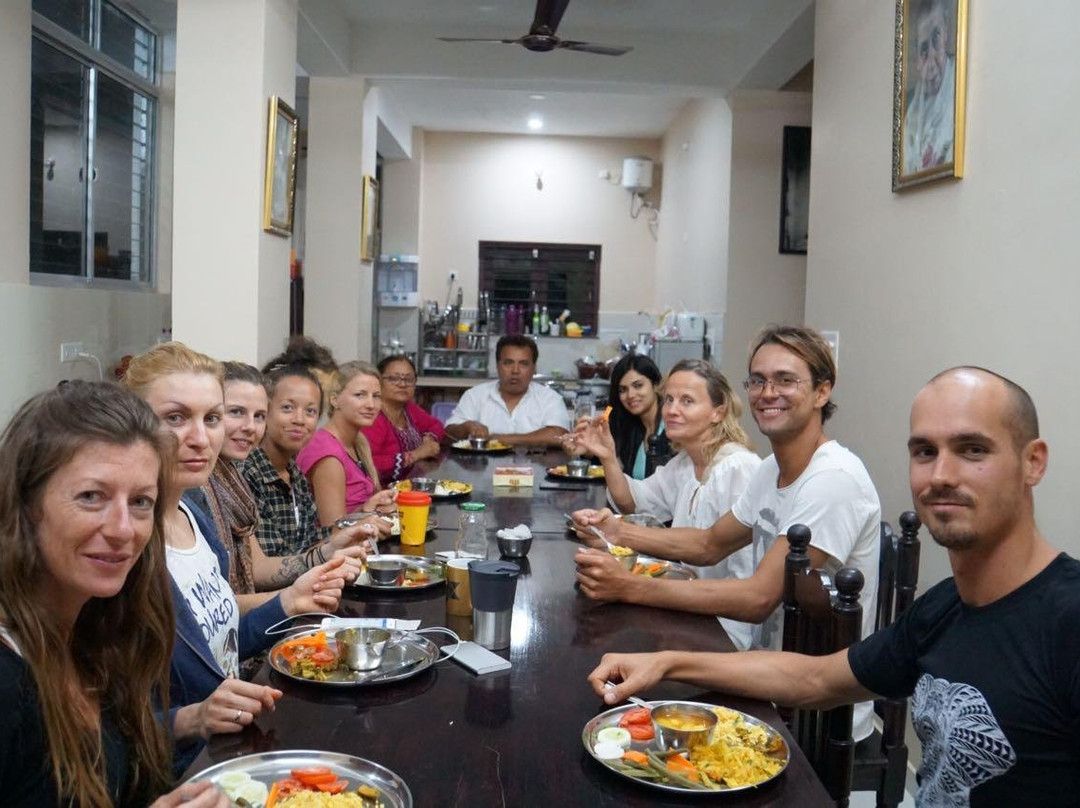 SriMa International School of Transformational Yoga-朋迪榭里必去景点