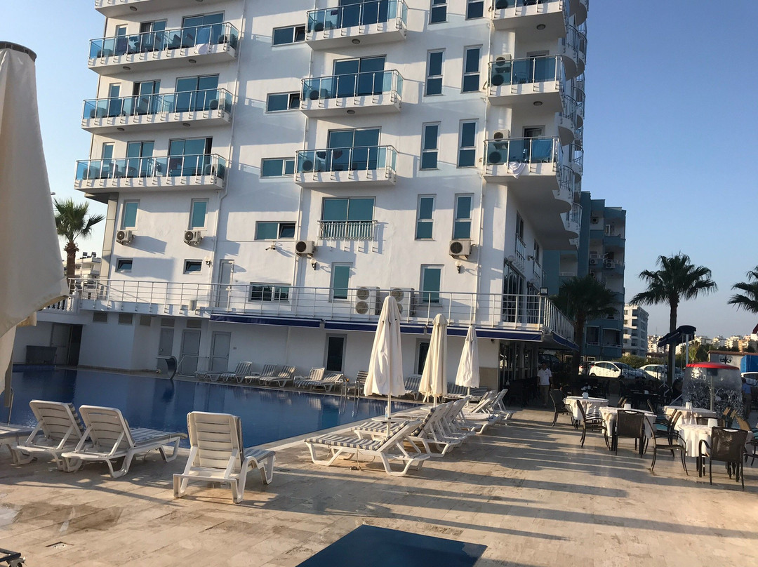 Hotel Mediterranean Resort主图