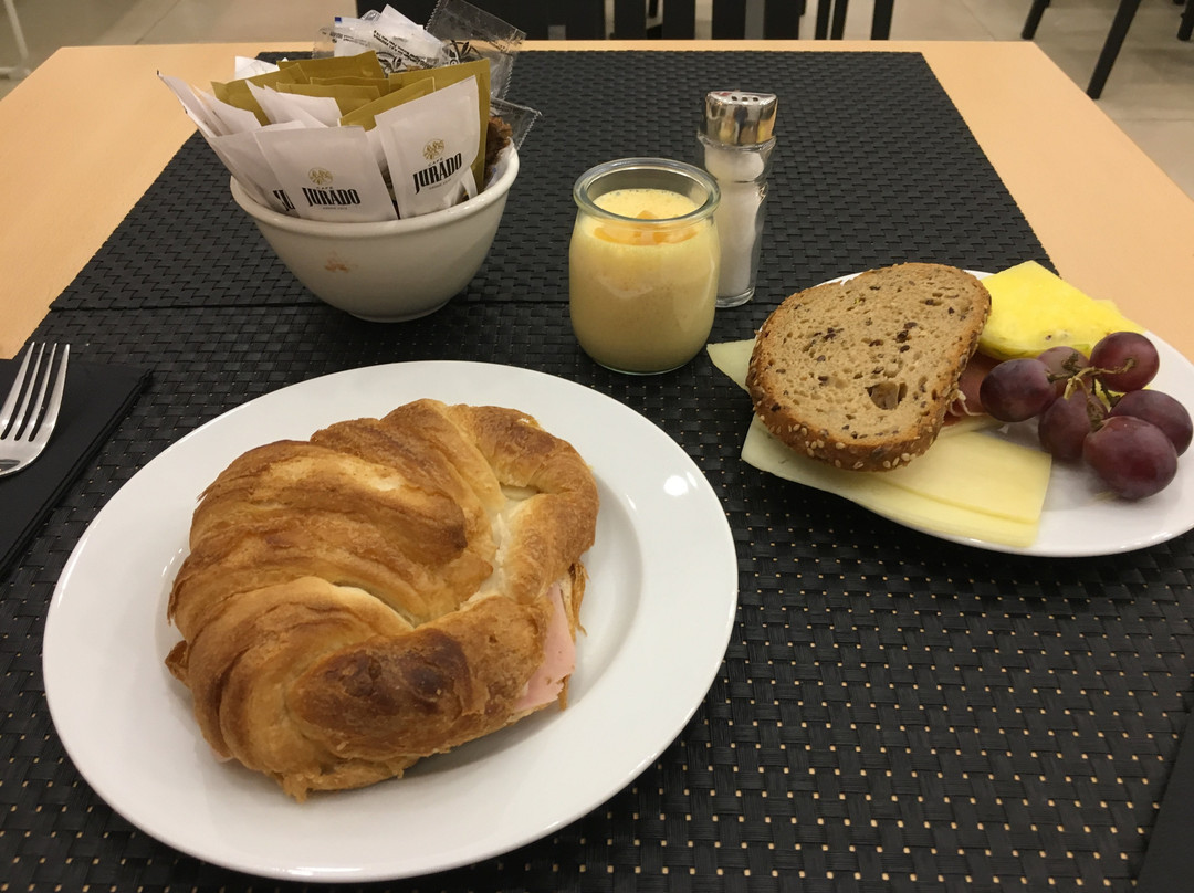 Hotel la City Mercado主图