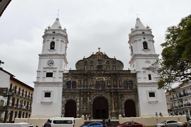 Amber Moon Panama Taxi Service-巴拿马城必去景点