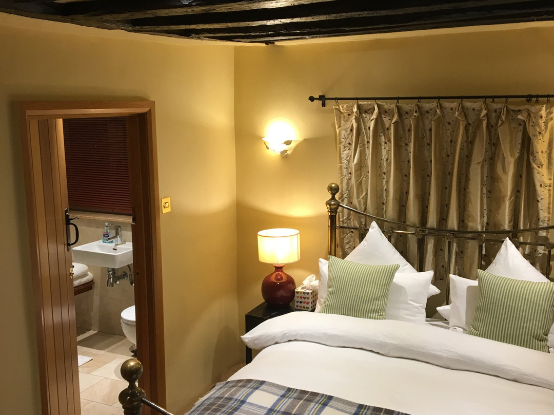 Heathrow Cottages主图