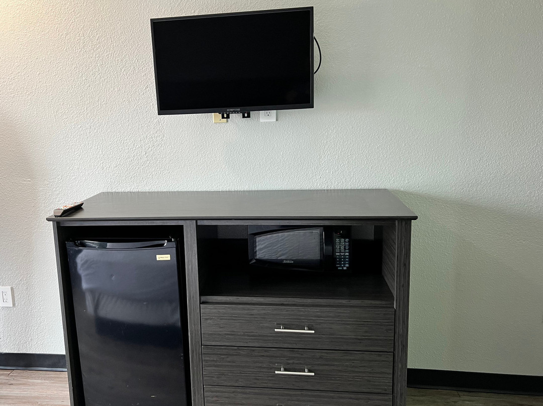 Hotel Comfort Stay by OYO Texarkana East, AR I-30