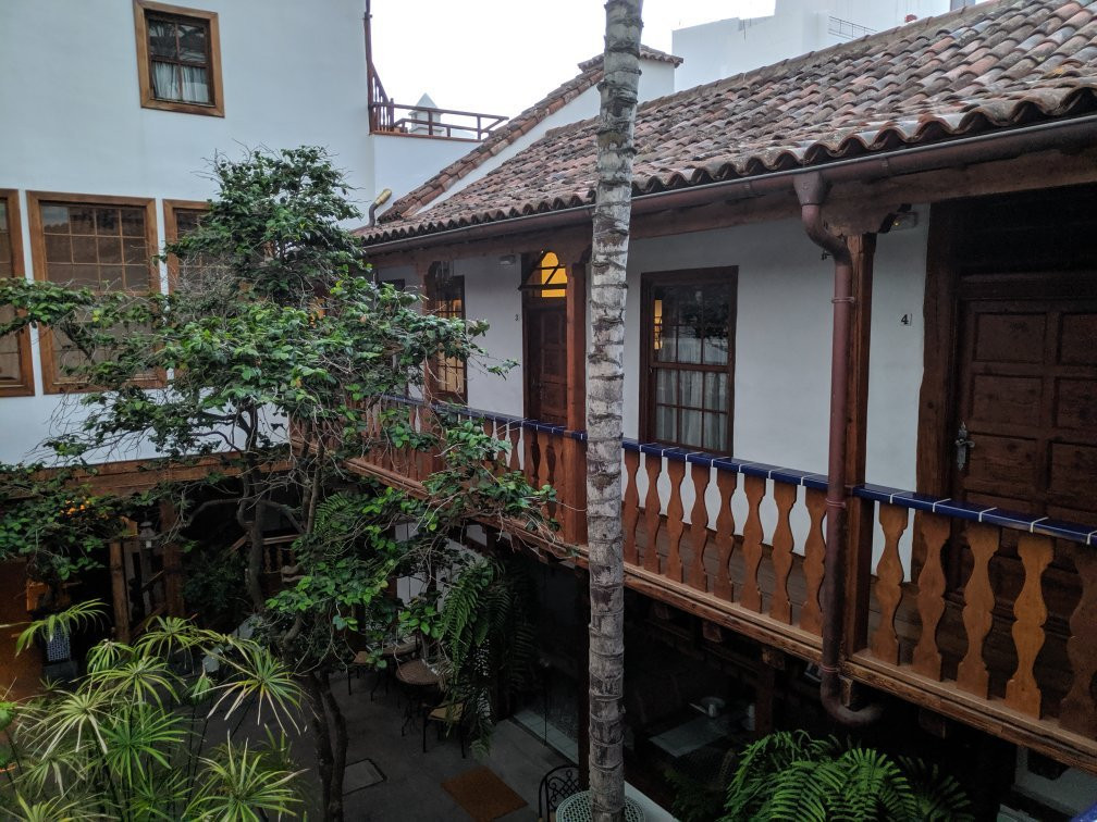 Hotel San Agustin主图