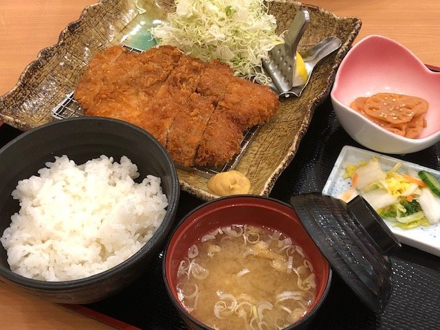 本宫市餐馆和美食-Adatara Sky Restaurant