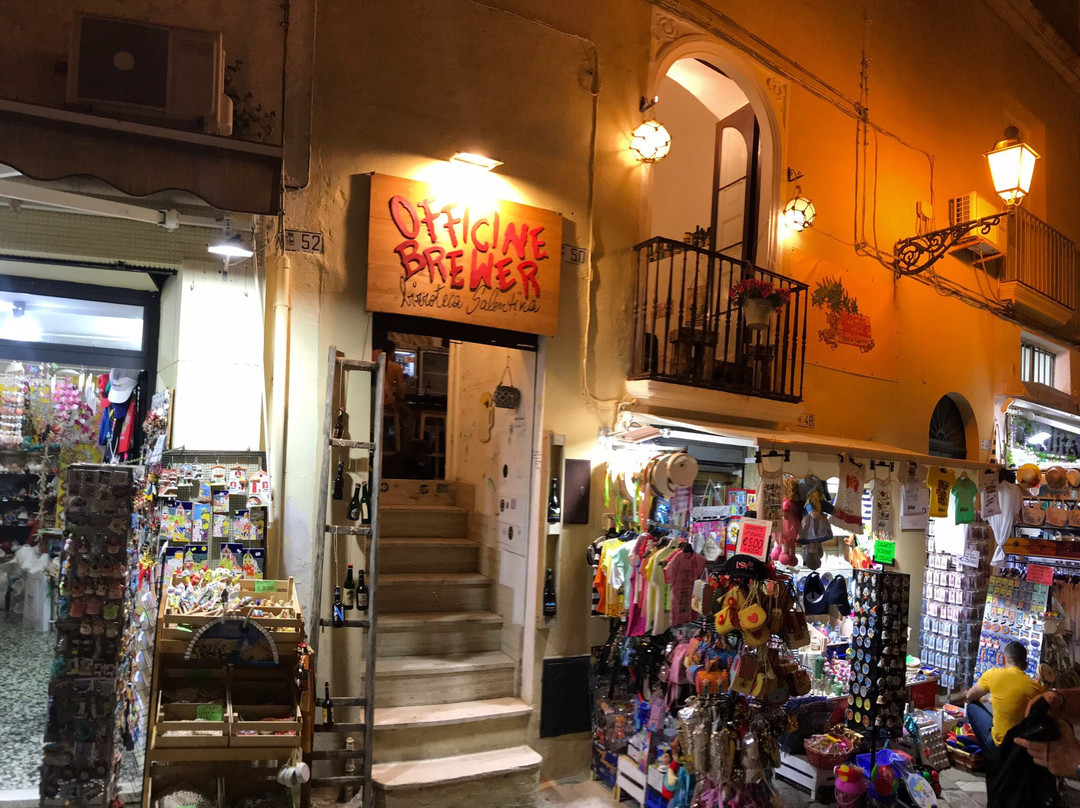 Officine Brewer Birroteca Salentina-加里波利必去景点