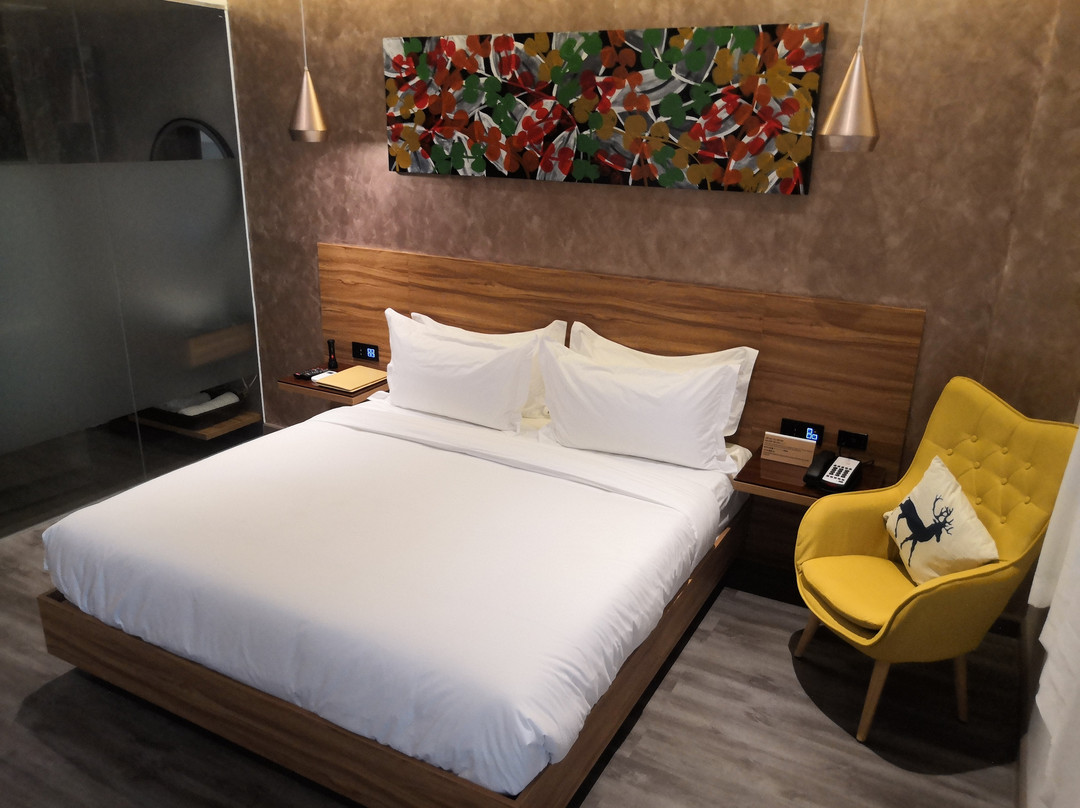 SureStay Plus Hotel By Best Western AC LUXE Angeles City主图
