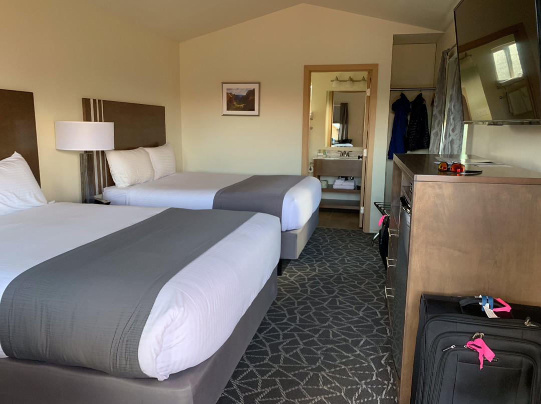 山脉汽车旅馆&小屋主图