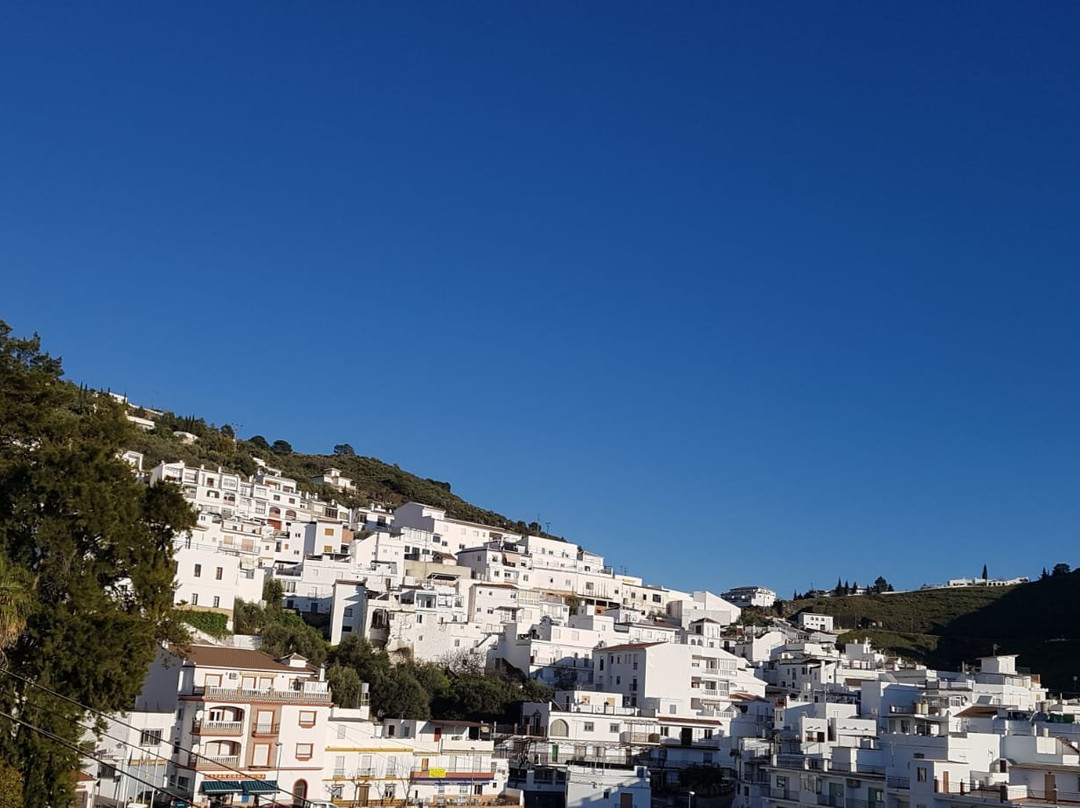 Plaza Almijara-Competa必去景点