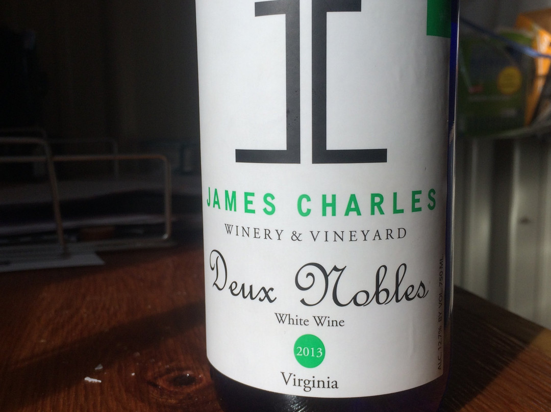 James Charles Winery & Vineyard景点图片