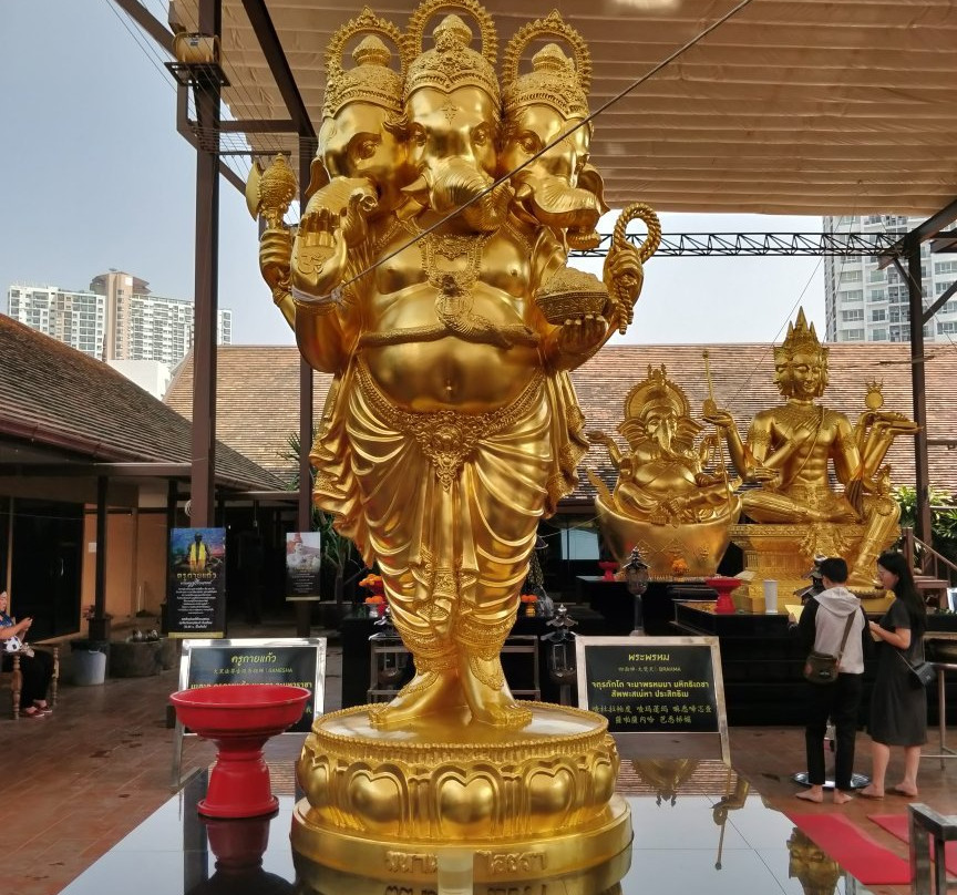 Ganesha Shrine Chiang Mai Arcade-清迈必去景点