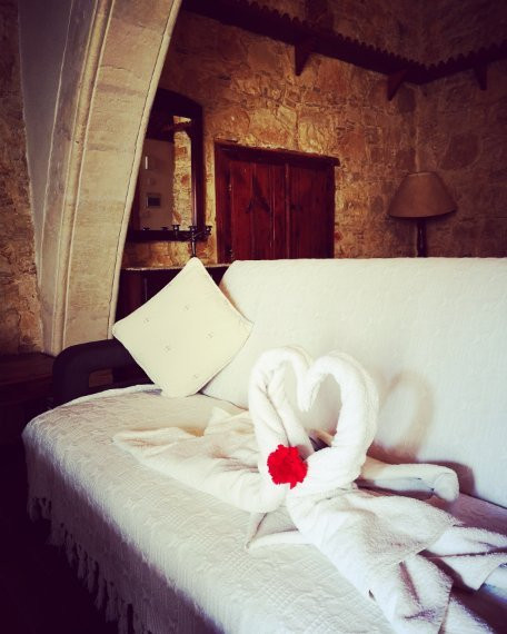 阿古维诺洛弗酒店主图