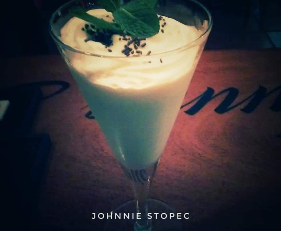 Johnnie Stopec Bar-阿尔马达必去景点