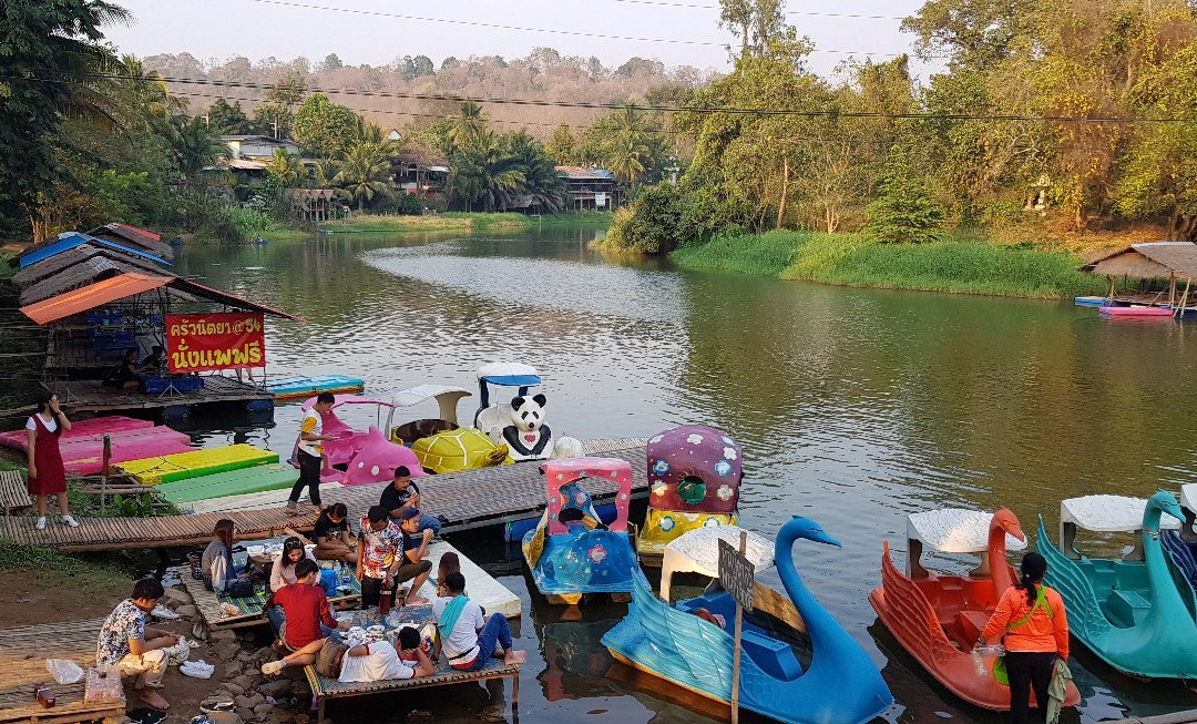 热带雨林度假村主图