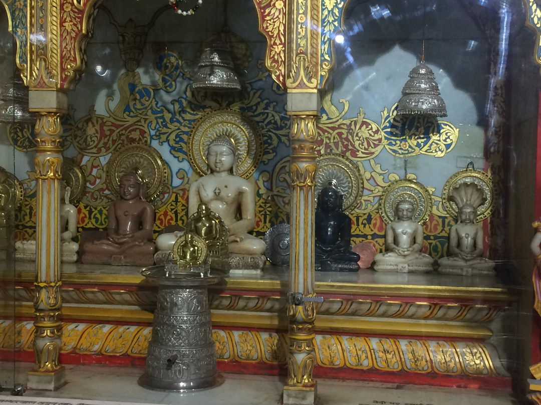 Parasnath Jain Temple景点图片
