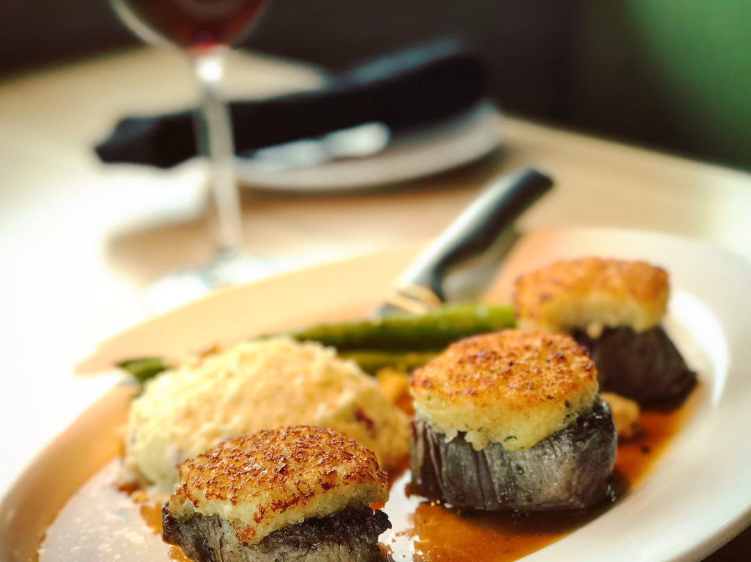 Cooper's Hawk Winery & Restaurant- Virginia Beach