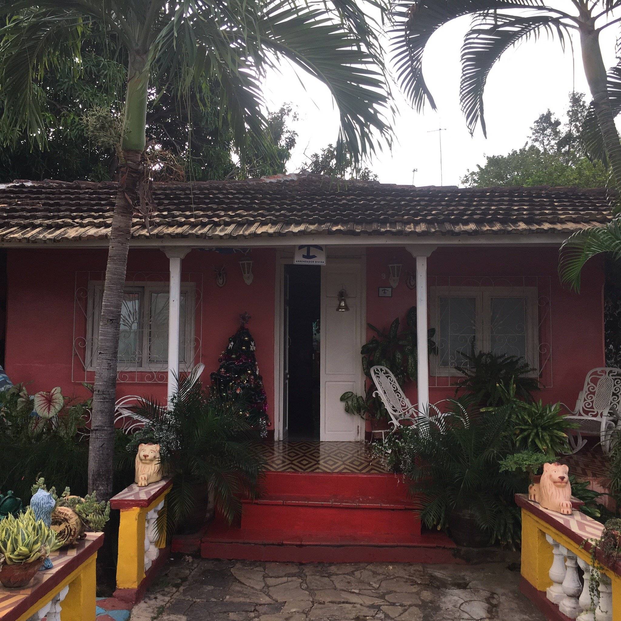 Hostal Idel & Domingo-官方