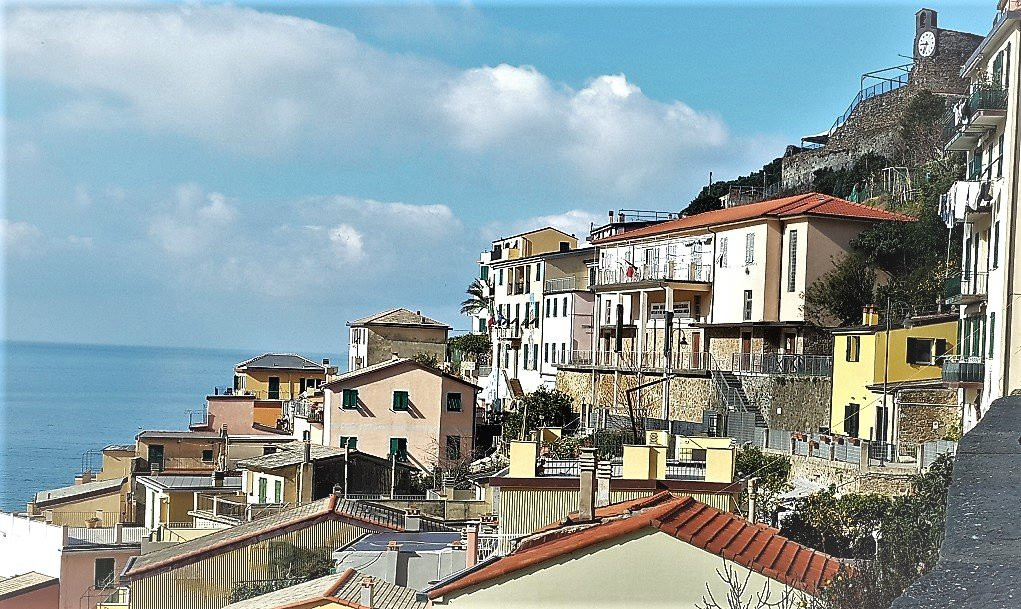 Piazza Vignaiolo-里奥马焦雷必去景点