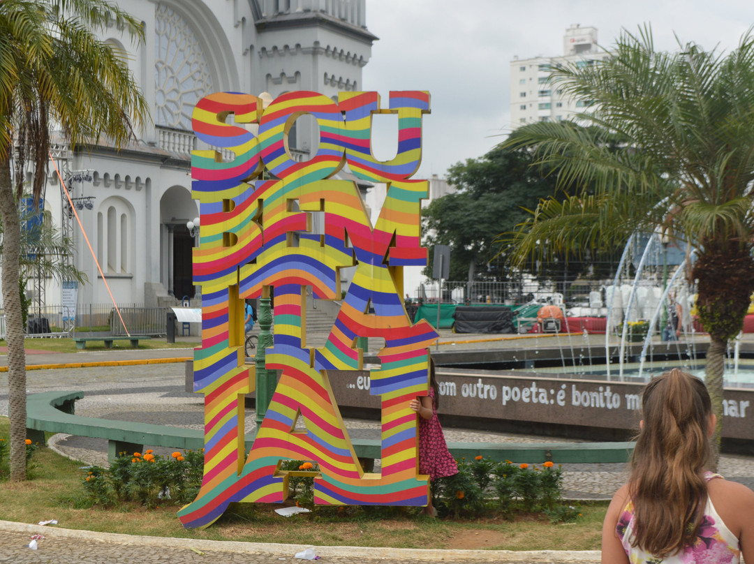 Praca Irineu Bornhausen-Itajai必去景点