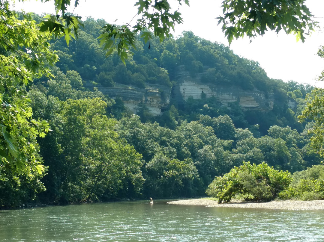 Camp Tomahawk Two-Mile Tube Float-Galena必去景点