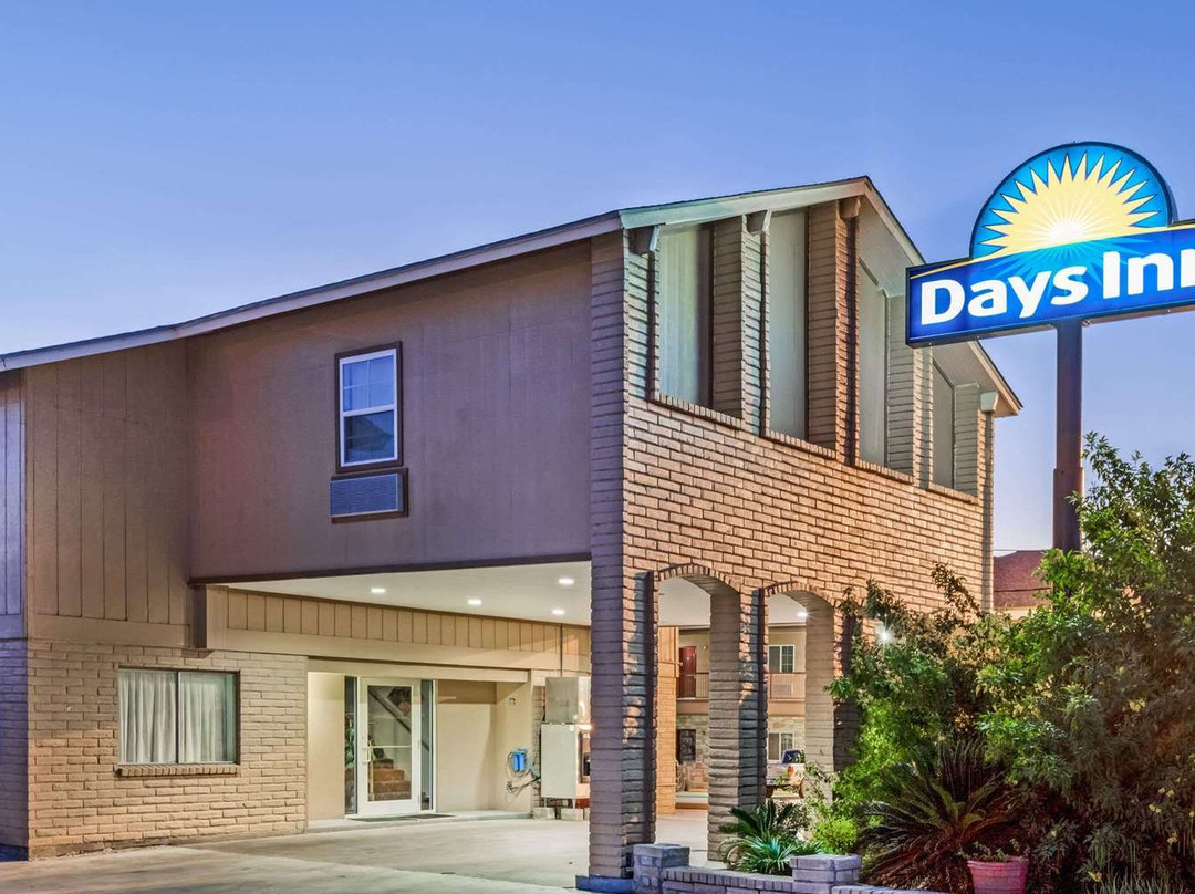 Days Inn by Wyndham Kenedy主图