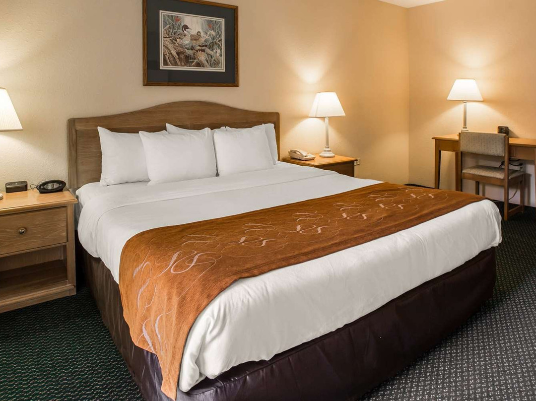 Super 8 by Wyndham Cherokee主图