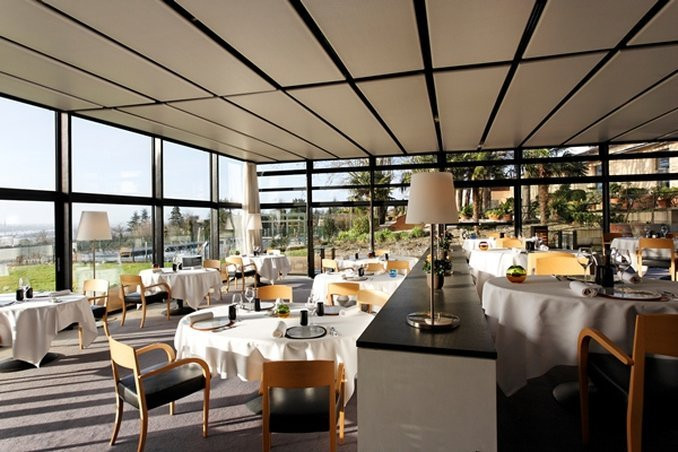 Hotel Hauterive主图